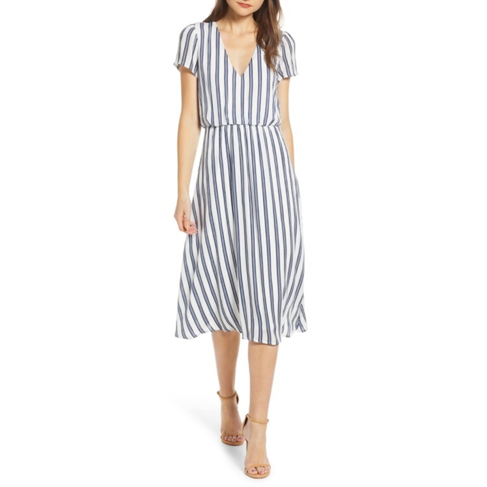 Nordstrom’s WAYF Blouson Midi Dress